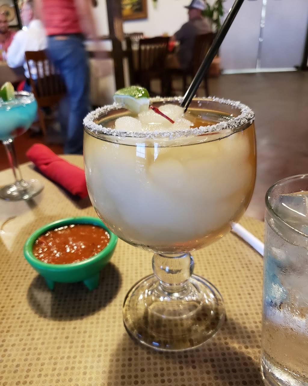 Las Haciendas Mexican Bar & Grill | restaurant | 12821 Southwest Fwy, Stafford, TX 77477, USA | 2812403060 OR +1 281-240-3060