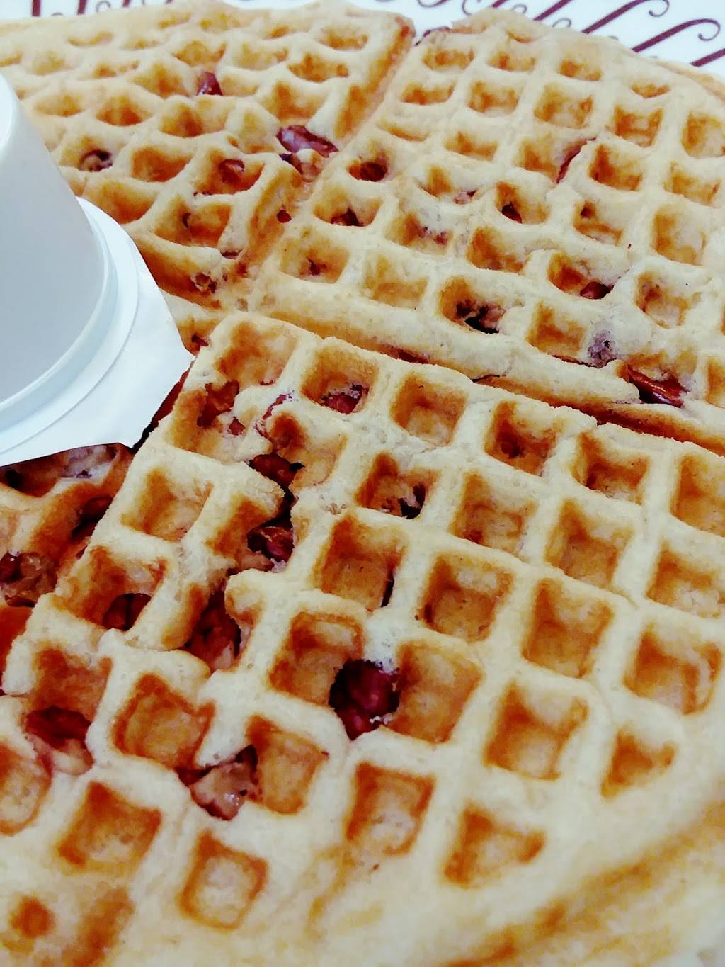 Waffle House | meal takeaway | 1455 E Santa Fe St, Olathe, KS 66061, USA | 9133900257 OR +1 913-390-0257