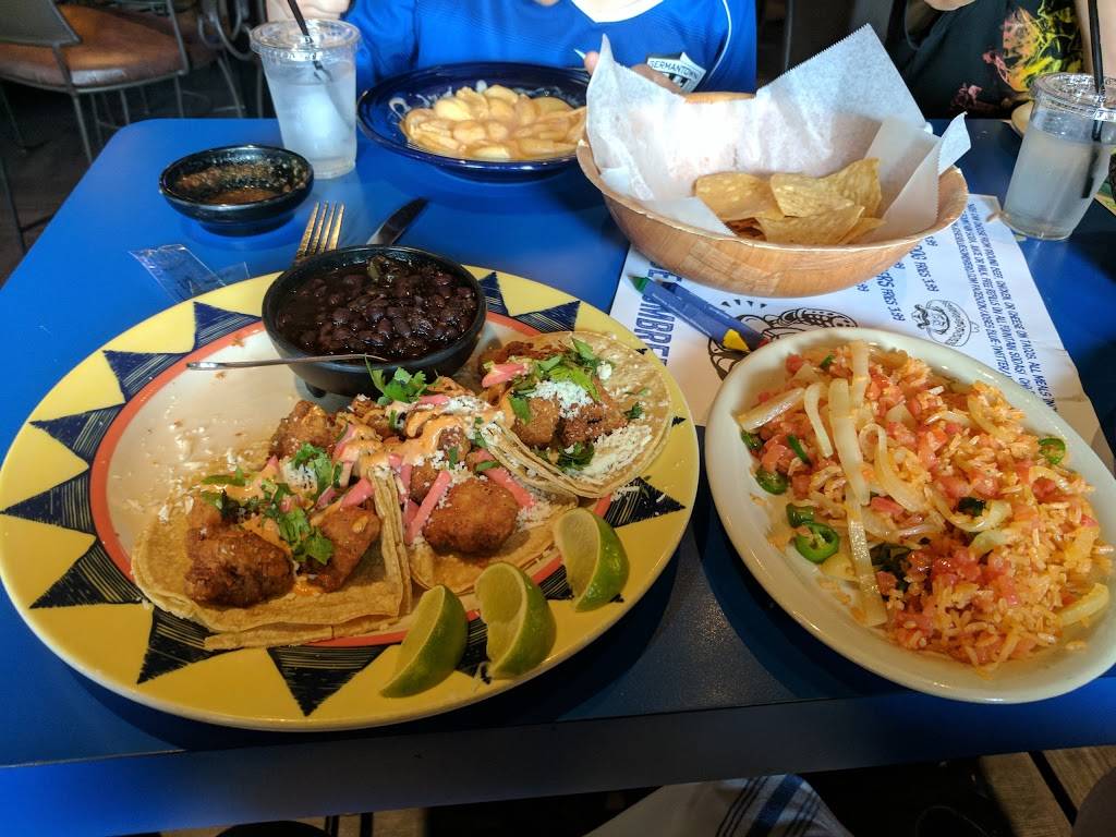 Joses Blue Sombrero | restaurant | 8617 N Port Washington Rd, Fox Point, WI 53217, USA | 4143519280 OR +1 414-351-9280
