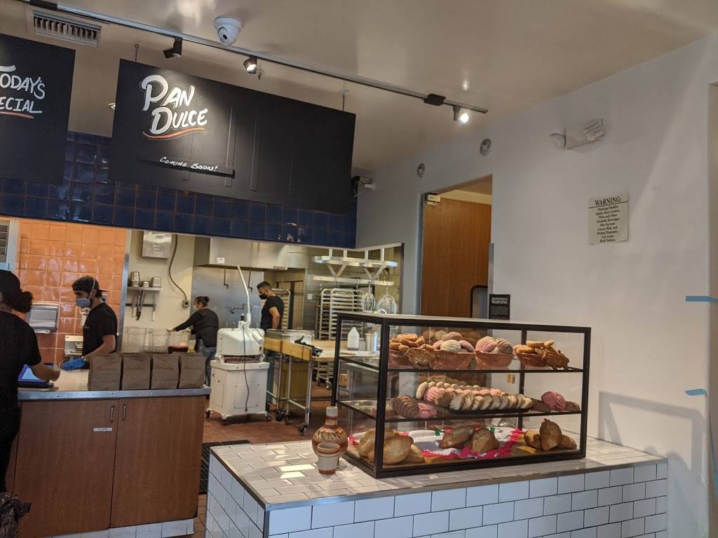 Guisados | restaurant | 577 S Arroyo Pkwy, Pasadena, CA 91105, USA | 6264492999 OR +1 626-449-2999