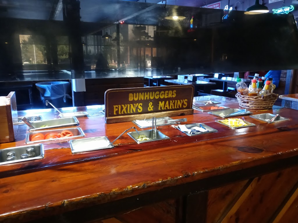 Bun Huggers | restaurant | 901 S Milton Rd A, Flagstaff, AZ 86001, USA | 9287793743 OR +1 928-779-3743