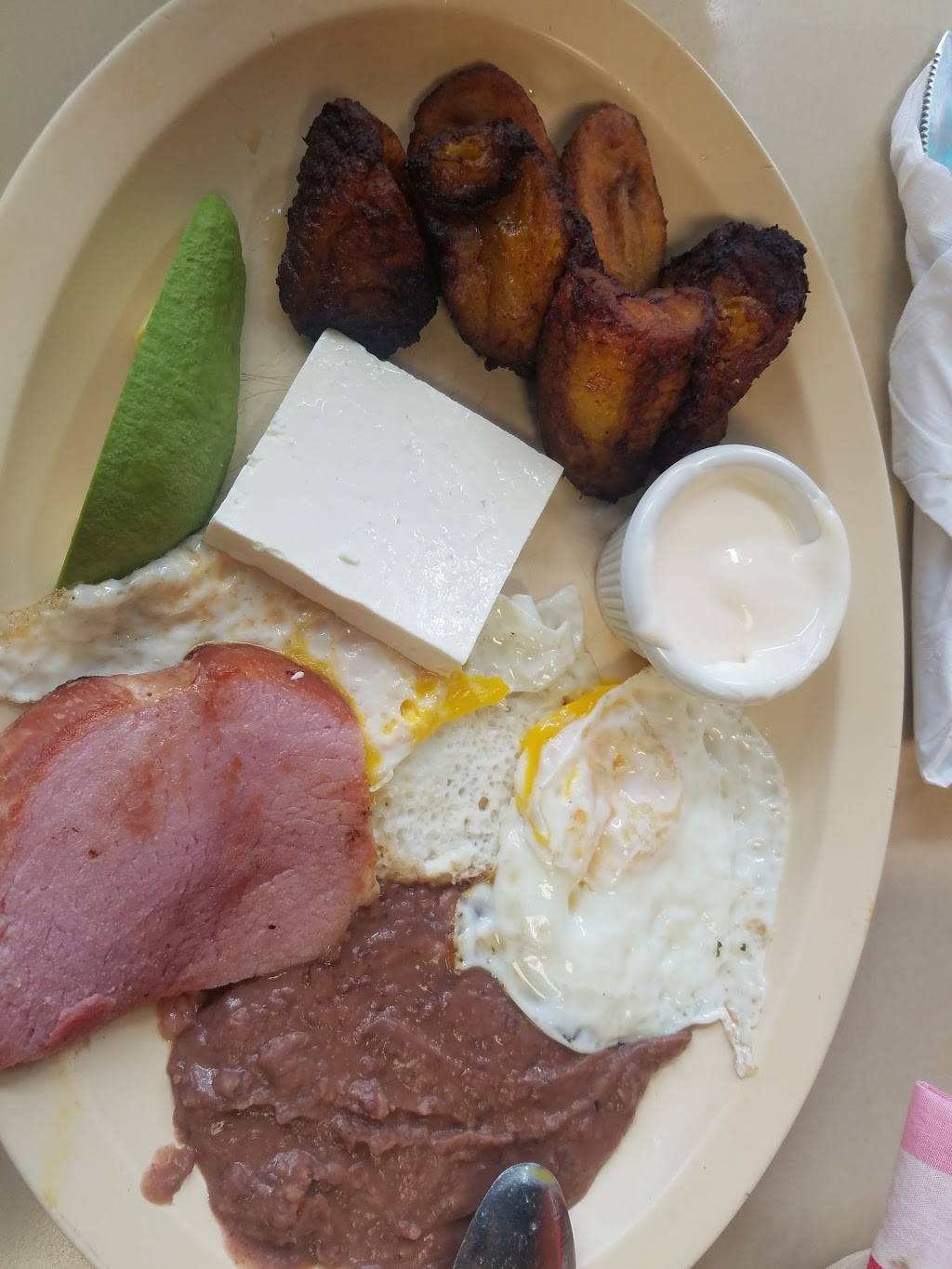 Super Pollo | restaurant | 4614 W Diversey Ave, Chicago, IL 60639, USA | 7737250700 OR +1 773-725-0700