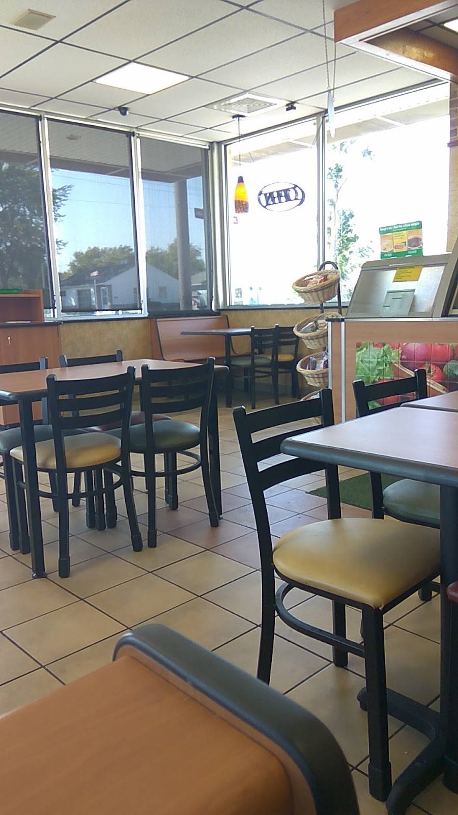 Subway Restaurants | restaurant | 8227 Kennedy Ave, Highland, IN 46322, USA | 2199238050 OR +1 219-923-8050