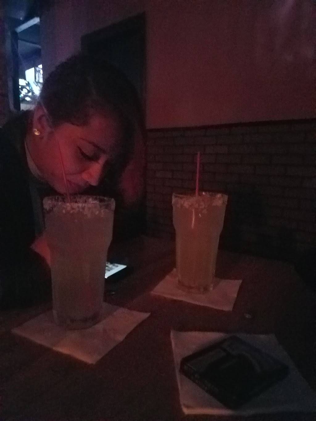 El Sitio | restaurant | 1255 N Pulaski Rd, Chicago, IL 60651, USA | 7734868977 OR +1 773-486-8977