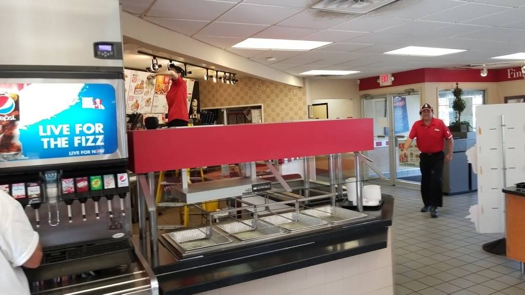 KFC | restaurant | 2237 E Sunshine St, Springfield, MO 65804, USA | 4178829373 OR +1 417-882-9373