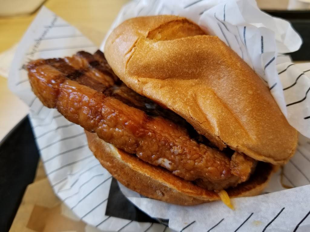 Arbys | restaurant | 7110 Clairemont Mesa Blvd, San Diego, CA 92111, USA | 8582921174 OR +1 858-292-1174