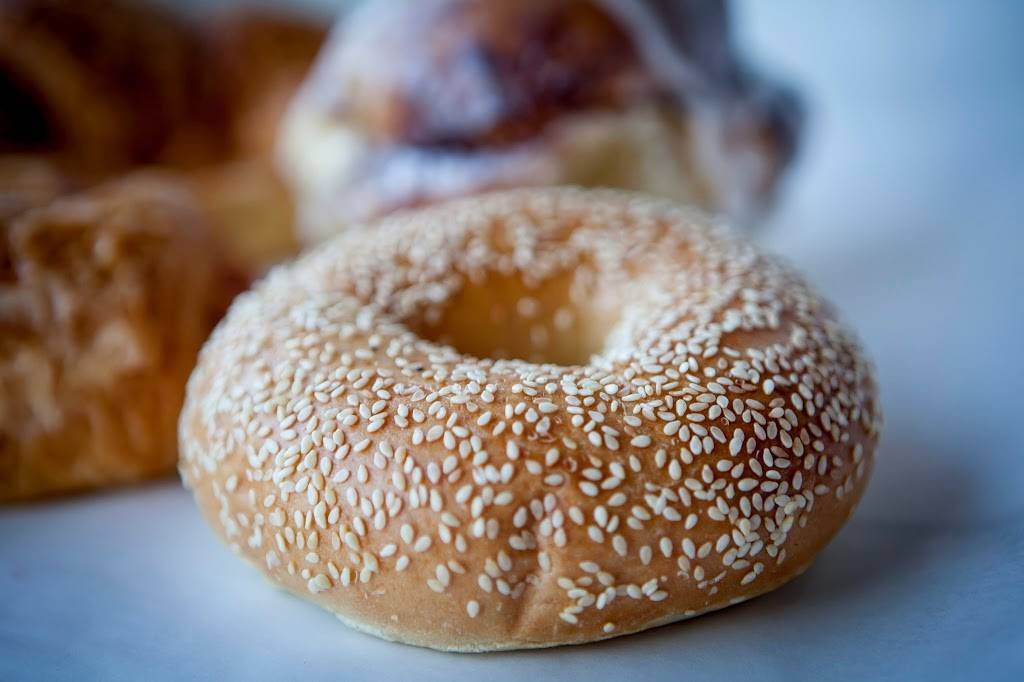 Spudnuts Donuts | bakery | 5718 Hollister Ave, Goleta, CA 93117, USA | 8058451888 OR +1 805-845-1888