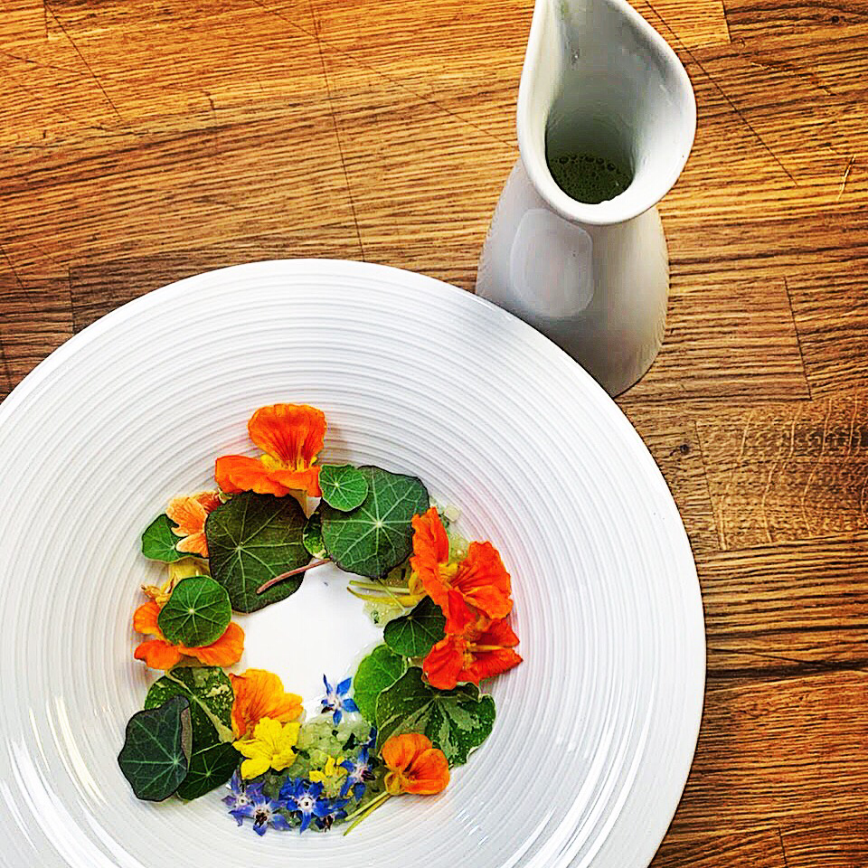 Seasons Restaurant | restaurant | 372 Butler St, Etna, PA 15223, USA | 4122046147 OR +1 412-204-6147