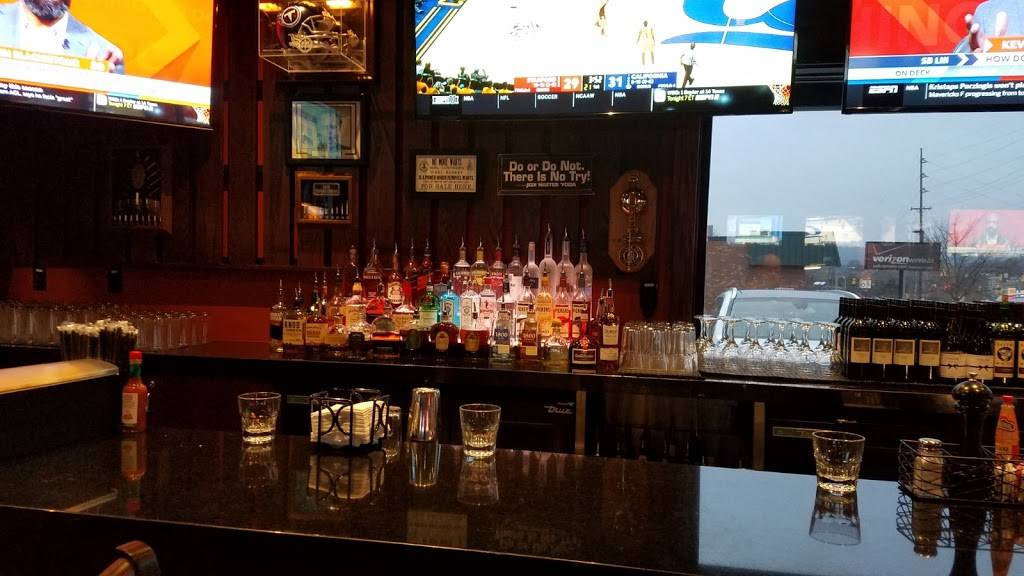 Sams Place Nippers Corner | restaurant | 15545 Old Hickory Blvd, Nashville, TN 37211, USA | 6159425755 OR +1 615-942-5755