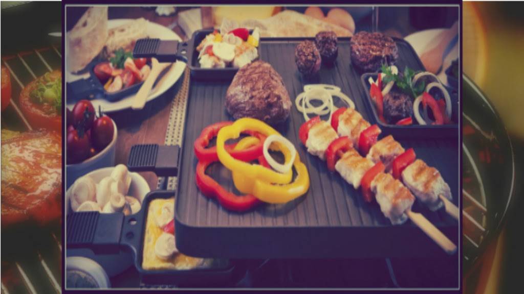 Bella Vita | restaurant | 76 Parkwoods Village Dr, North York, ON M3A 2X8, Canada | 4168418581 OR +1 416-841-8581