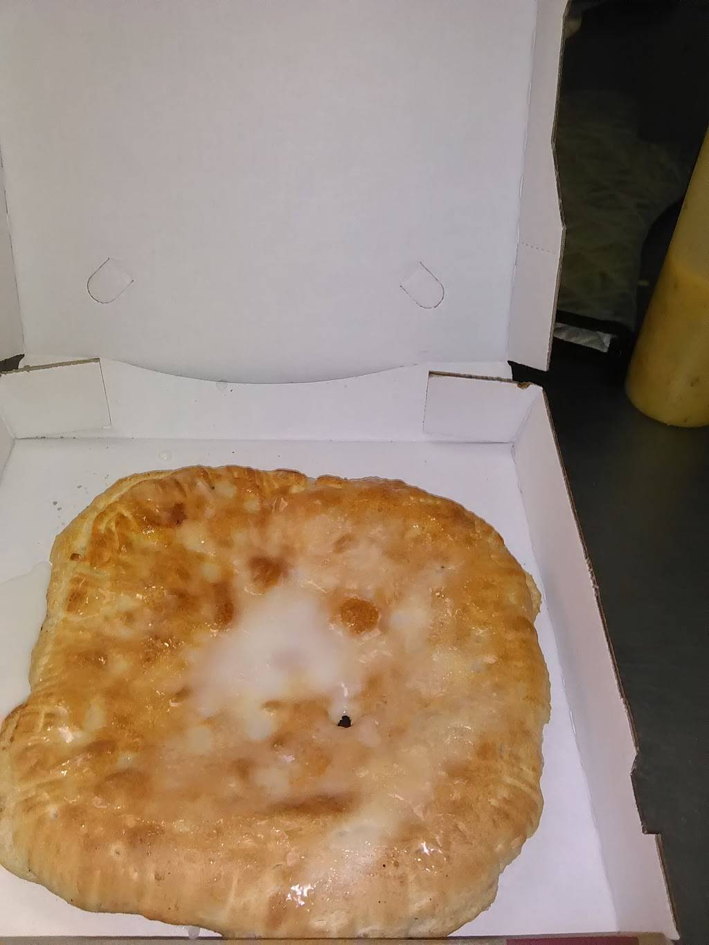 Toarminas Pizza | restaurant | 3863, 27630 W Seven Mile Rd, Livonia, MI 48152, USA | 2487774500 OR +1 248-777-4500