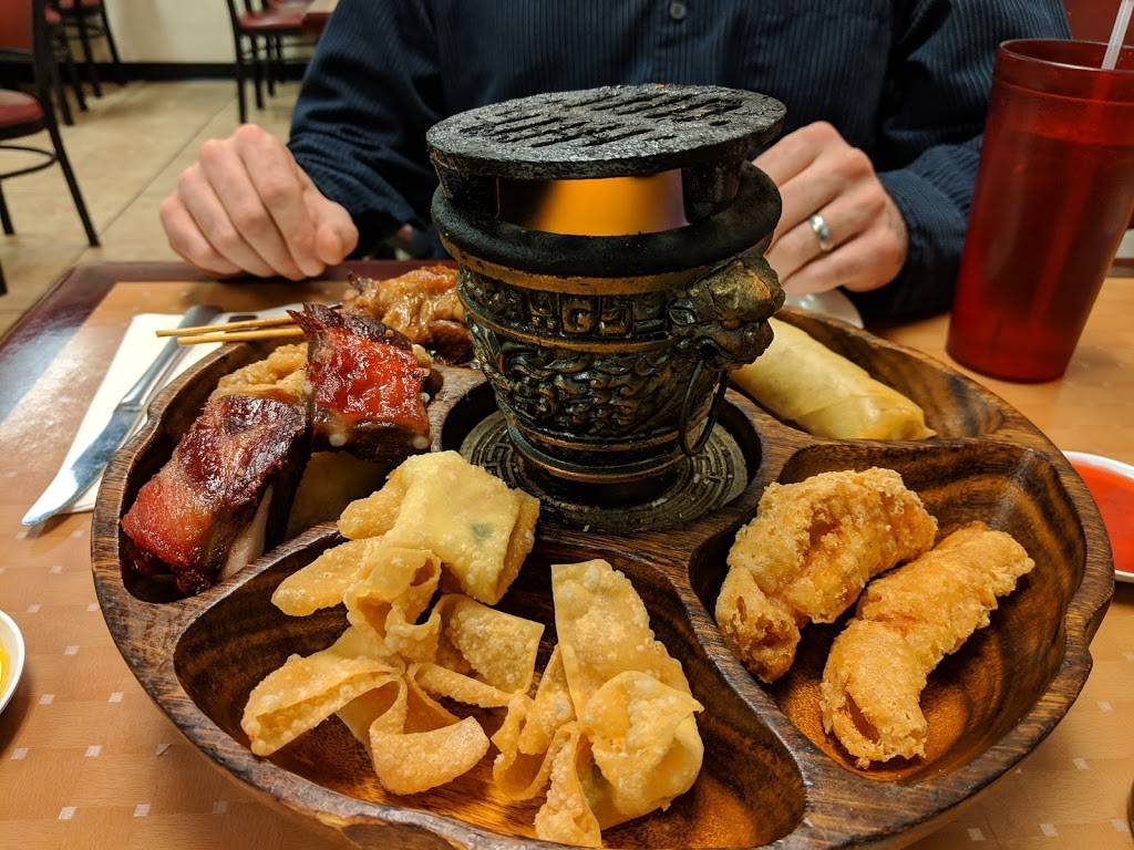 Fai Wong | restaurant | 6200 Coors Blvd NW, Albuquerque, NM 87120, USA | 5052430290 OR +1 505-243-0290