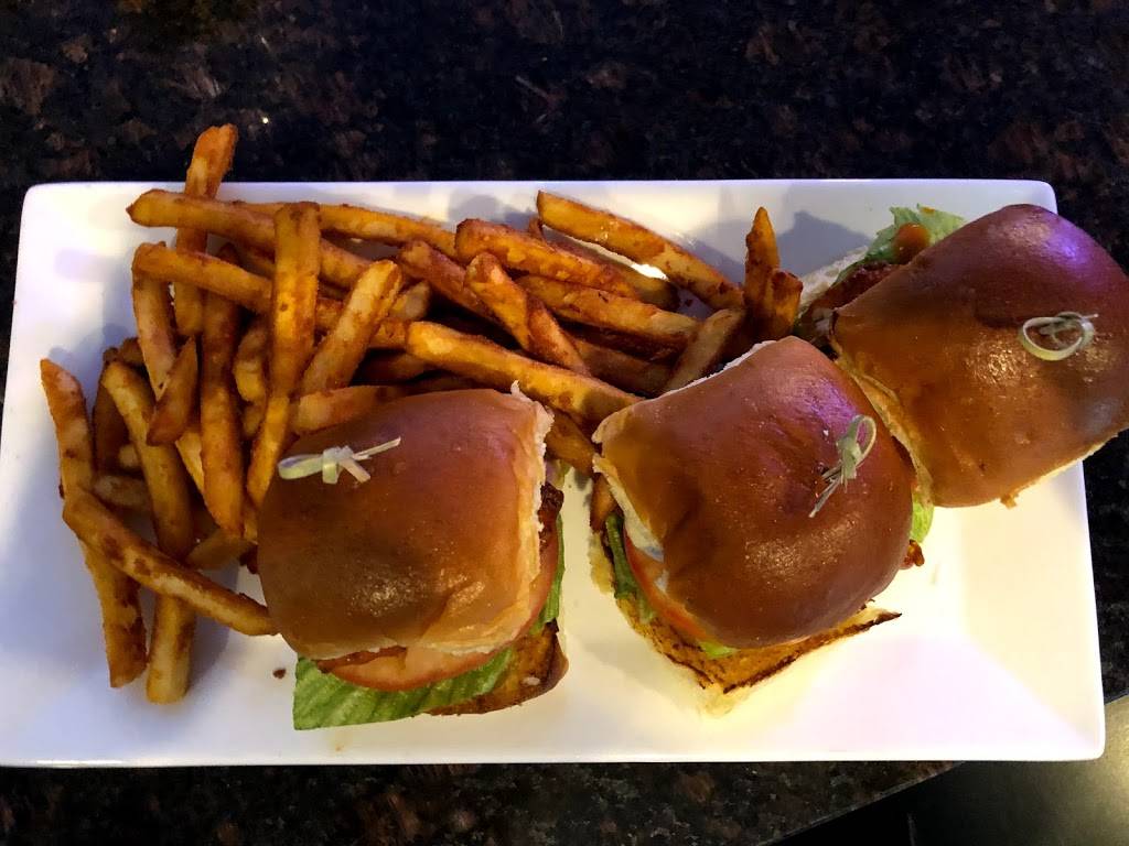 Buddys Pizza Pub | restaurant | 547 W Grove St, Middleborough, MA 02346, USA | 5089239196 OR +1 508-923-9196