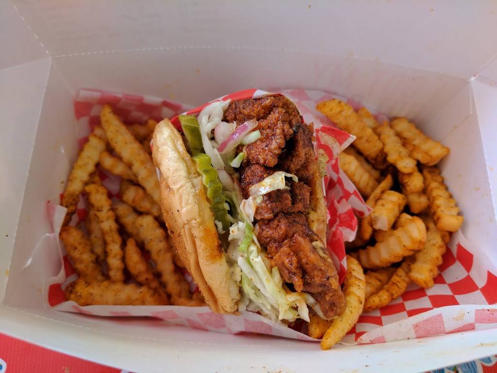 Howlin Rays | restaurant | 727 N Broadway #128, Los Angeles, CA 90012, USA | 2139358399 OR +1 213-935-8399