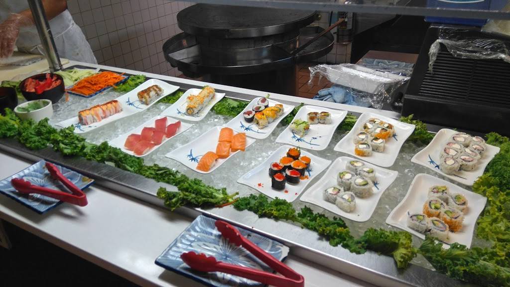 Golden Wok China Buffet | restaurant | 290 W N Ave, Villa Park, IL 60181, USA | 6308339988 OR +1 630-833-9988