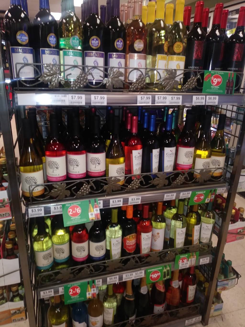 Circle K | cafe | 2413 S Fairview St, Santa Ana, CA 92704, USA | 7145458472 OR +1 714-545-8472