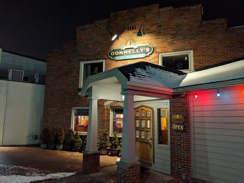 Donnellys Public House | restaurant | 1 Water St, Fairport, NY 14450, USA | 5853775450 OR +1 585-377-5450