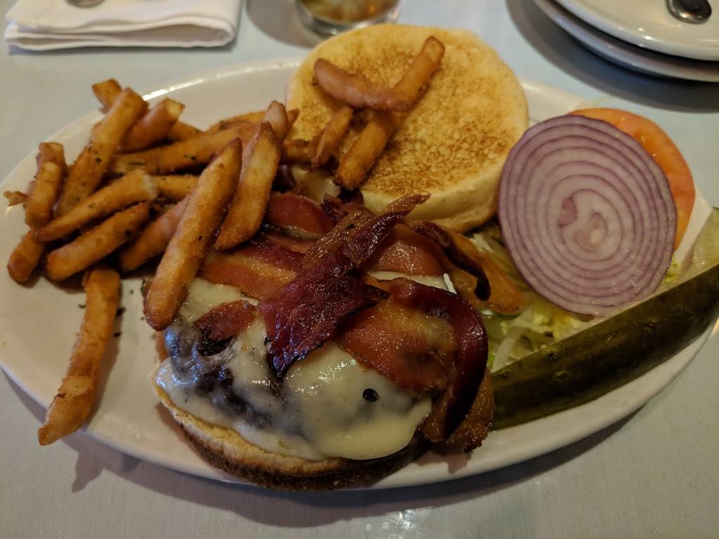 Great Escape Restaurant | restaurant | 9540 W Irving Park Rd, Schiller Park, IL 60176, USA | 8476717171 OR +1 847-671-7171