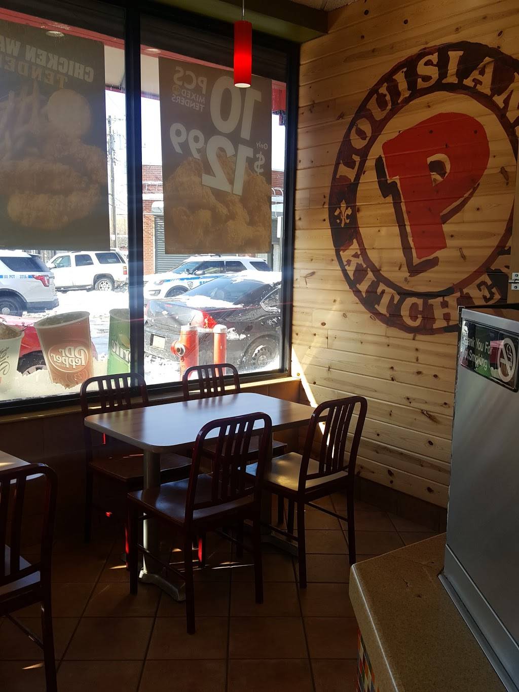 Popeyes Louisiana Kitchen | restaurant | 1426 Cornaga Ave, Far Rockaway, NY 11691, USA | 7183274754 OR +1 718-327-4754