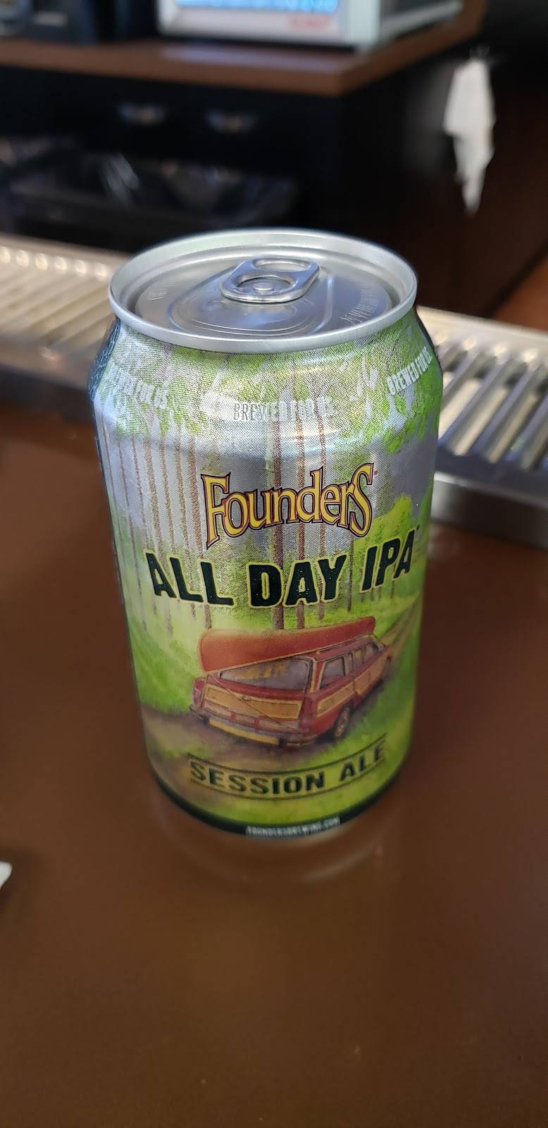 AJ Gators Sports Bar & Grill | restaurant | 401 N Witchduck Rd, Virginia Beach, VA 23462, USA | 7574738501 OR +1 757-473-8501