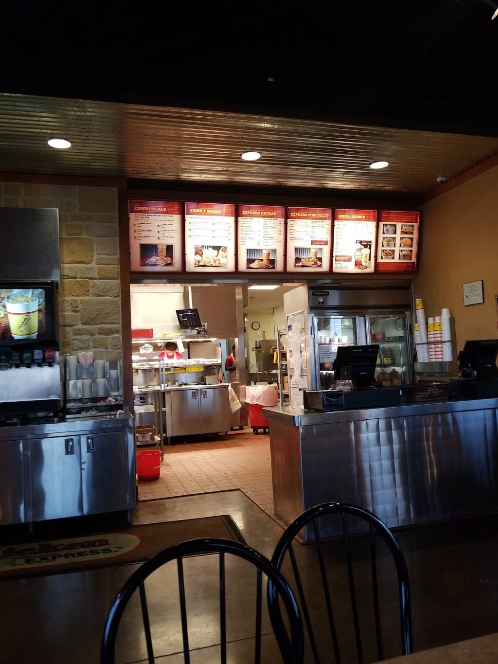 Chicken Express | restaurant | 5165 Lake Ridge Pkwy, Grand Prairie, TX 75052, USA | 9728546140 OR +1 972-854-6140