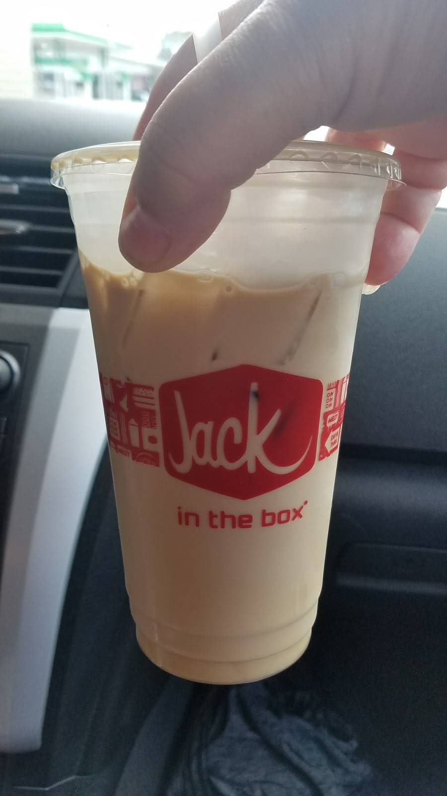 Jack in the Box | restaurant | 300 S Buchanan St, Edwardsville, IL 62025, USA | 6186921414 OR +1 618-692-1414