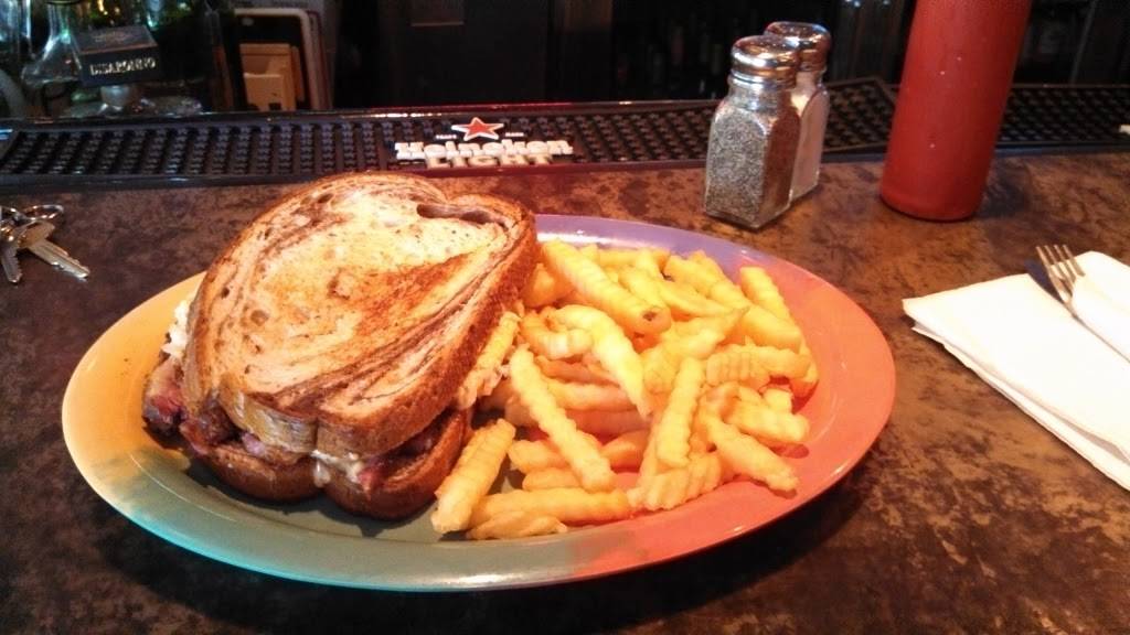 Hangar Pub And Grill | restaurant | 10 University Drive, Brewery, Amherst, MA 01002, USA | 4132534400 OR +1 413-253-4400