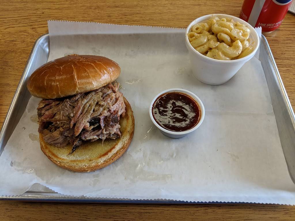 Bear Down Barbecue & Catering Co. | restaurant | 20857 South La Grange Road, Frankfort, IL 60423, USA | 7793245256 OR +1 779-324-5256