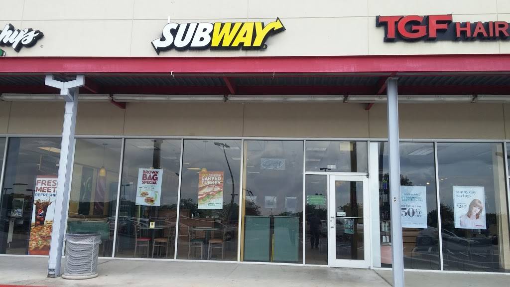 Subway Restaurants | restaurant | 651 N US Hwy 183 Suite 245 The Forum Shopping Center, Leander, TX 78641, USA | 5122604133 OR +1 512-260-4133