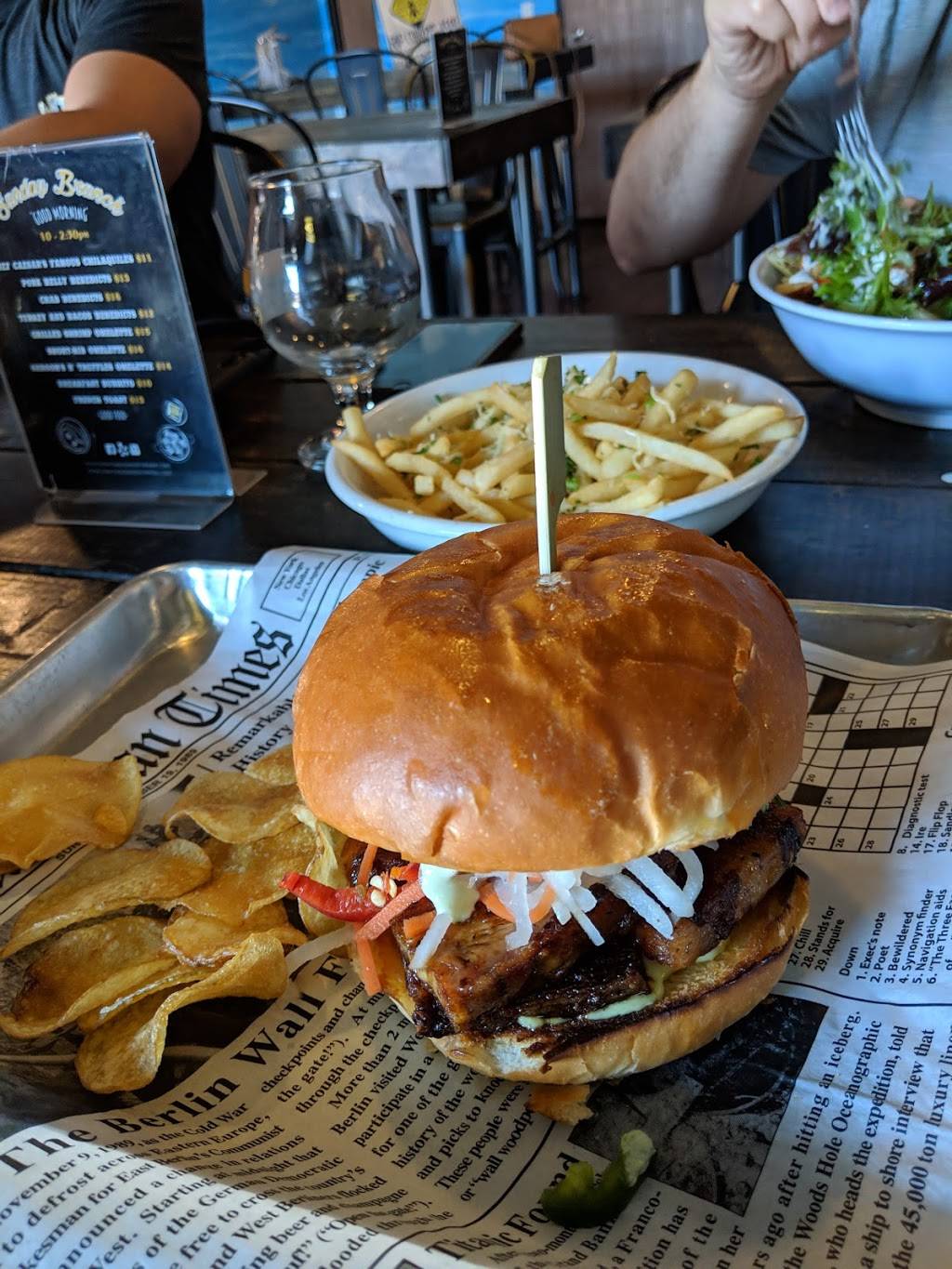 Craft House North Park | restaurant | 4101 30th St suite c, San Diego, CA 92104, USA | 6192551151 OR +1 619-255-1151