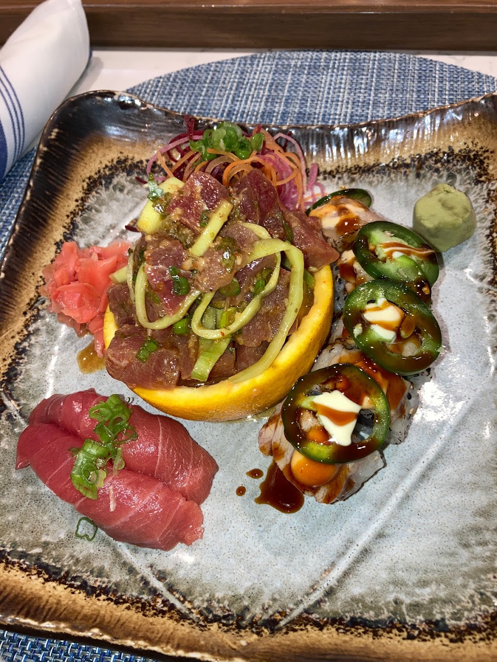 The Islander | restaurant | 650 Beach Rd, Key Largo, FL 33037, USA | 3053675862 OR +1 305-367-5862