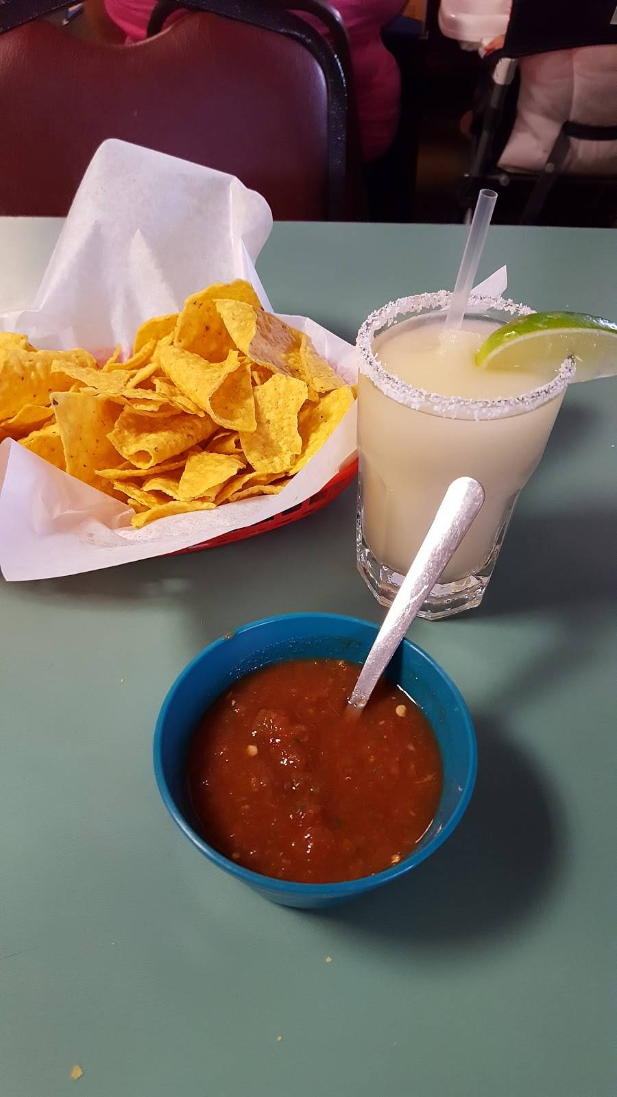 Piscis Seafood & Mexican Grill | restaurant | 311 N Old Hwy 81, Kyle, TX 78640, USA | 5122684900 OR +1 512-268-4900