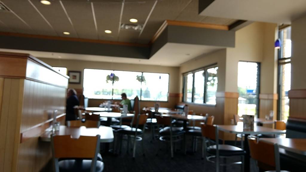 Culvers | restaurant | 4335 Peony Ln N, Plymouth, MN 55446, USA | 7634783575 OR +1 763-478-3575