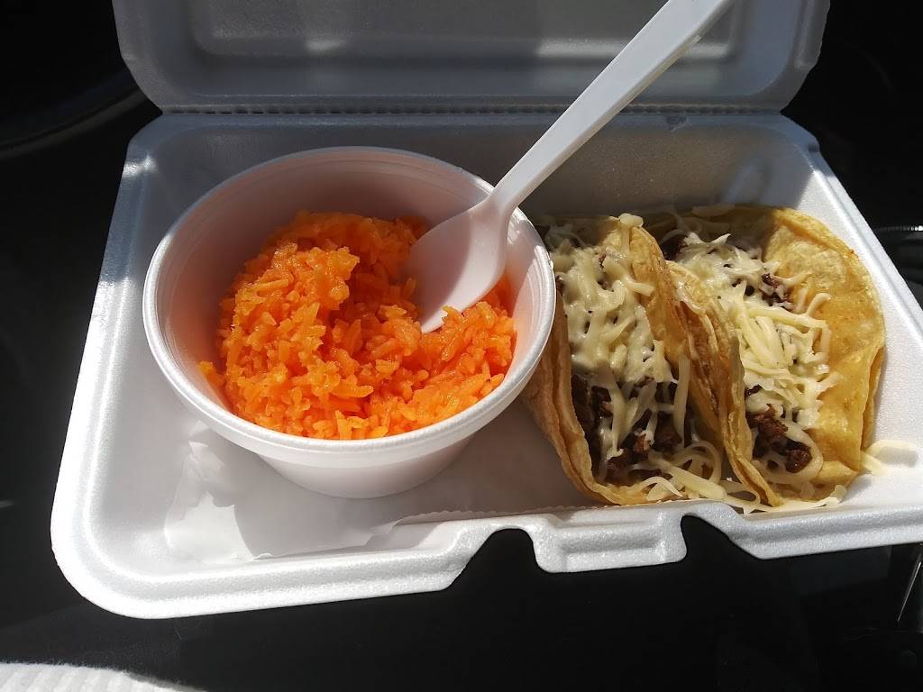 Marvins Tacos | restaurant | 1210 W Locust St, Belvidere, IL 61008, USA | 8152986443 OR +1 815-298-6443