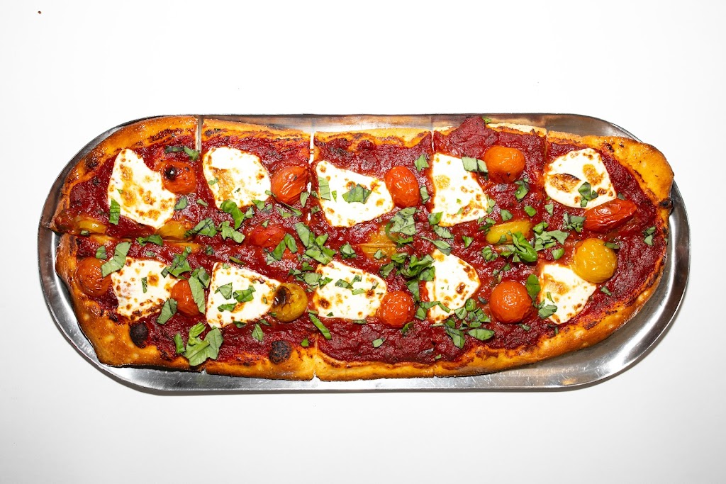 Slim & Huskys Pizza Chattanooga | restaurant | 401 E. Martin Luther King Jr. Blvd, Chattanooga, TN 37403, USA | 4232257877 OR +1 423-225-7877