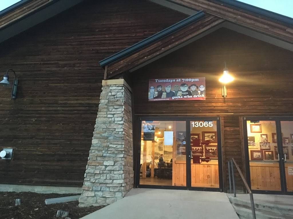 2 Penguins Tap and Grill | restaurant | 13065 E Briarwood Ave, Centennial, CO 80112, USA | 3037920310 OR +1 303-792-0310