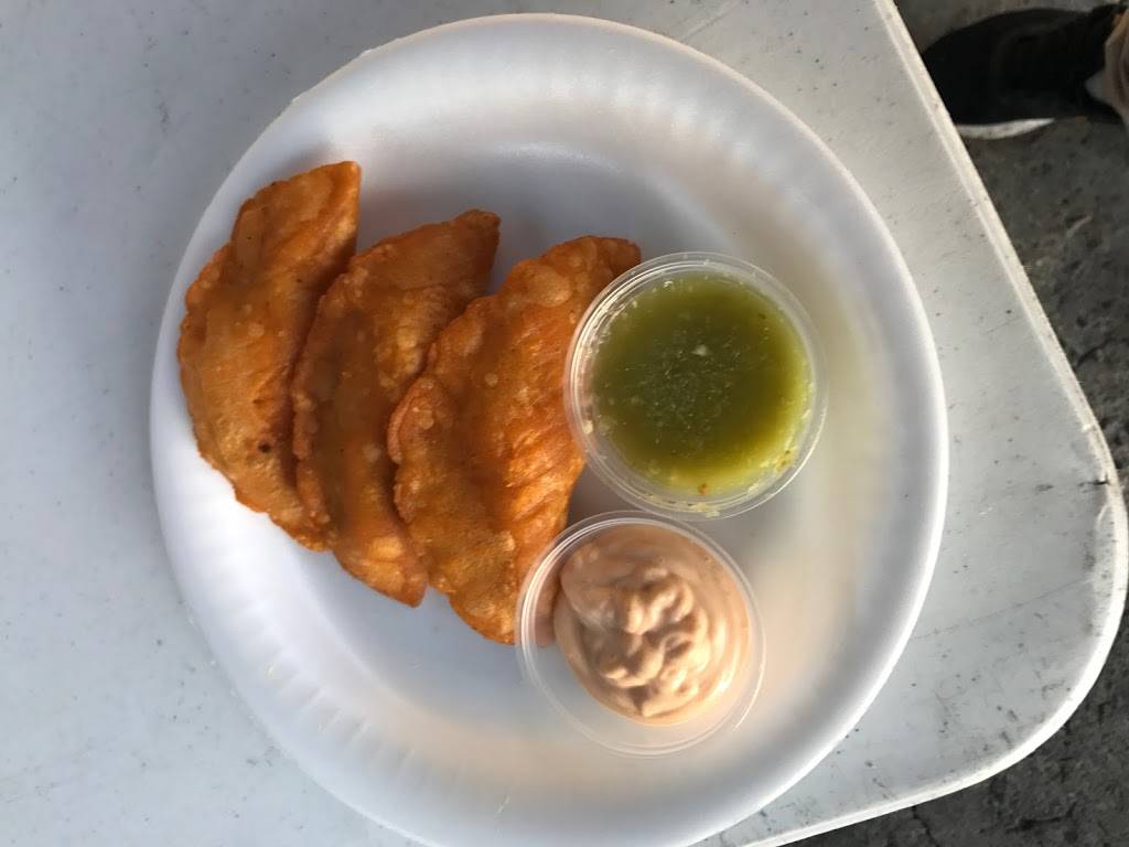 Mariscos La Tovara Estilo Nayarit | restaurant | 1501 Firestone Blvd, Los Angeles, CA 90001, USA | 3234717065 OR +1 323-471-7065