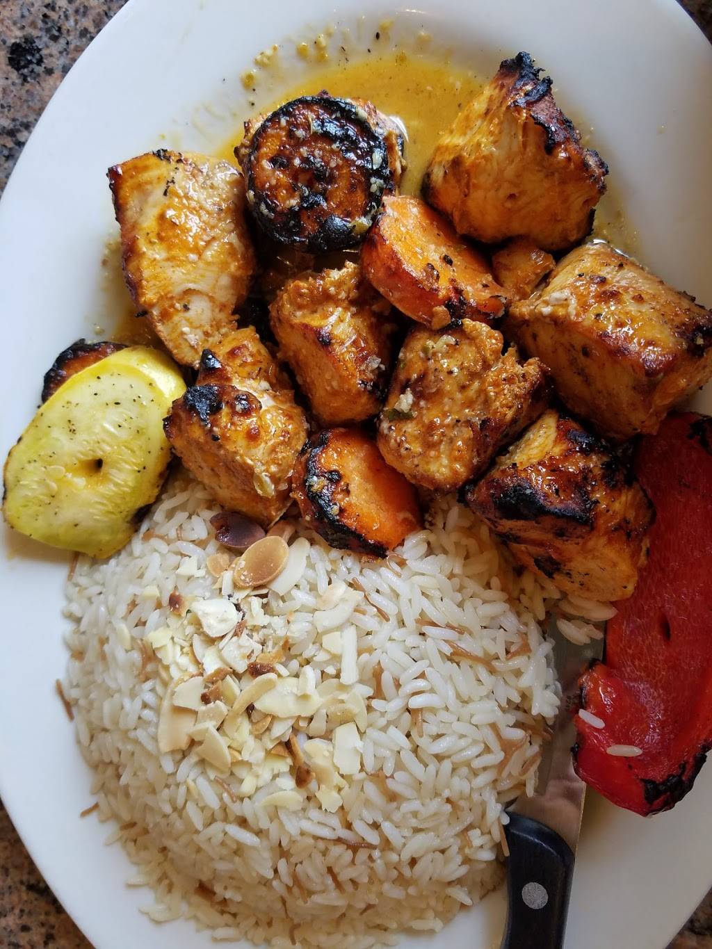 La Marsa Waterford | restaurant | 4176 Pontiac Lake Rd, Waterford Twp, MI 48328, USA | 2486743100 OR +1 248-674-3100