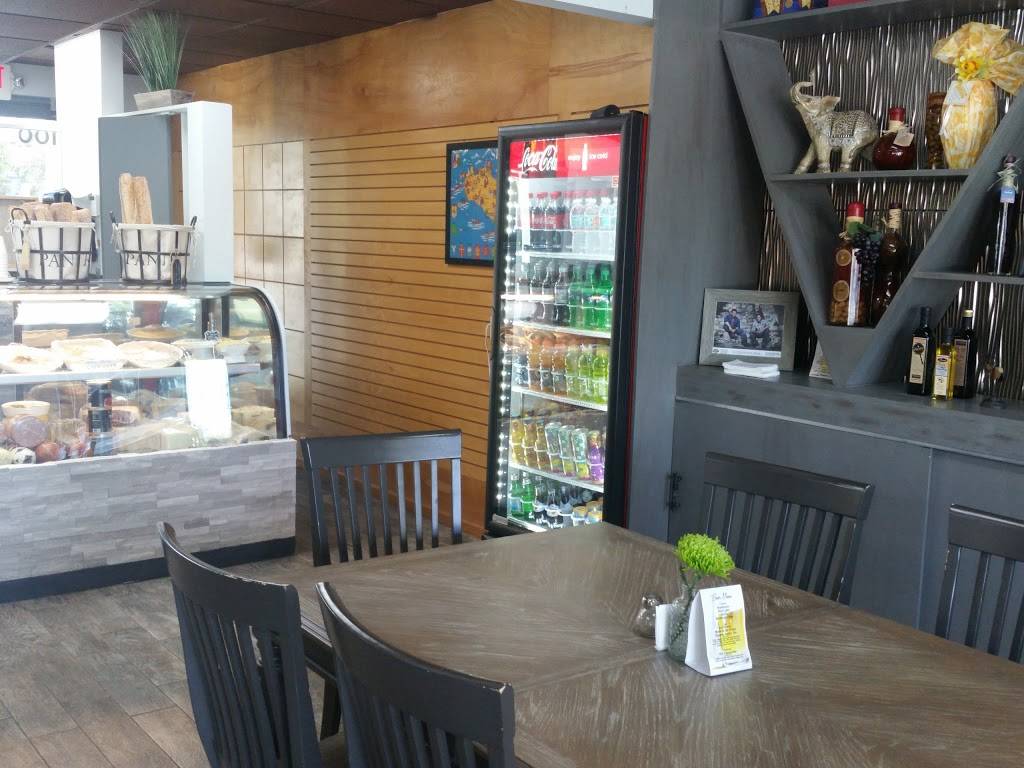 Eataliano Panini & Gelato Bar | restaurant | 1 Main St #100, Tequesta, FL 33469, USA | 5612955086 OR +1 561-295-5086