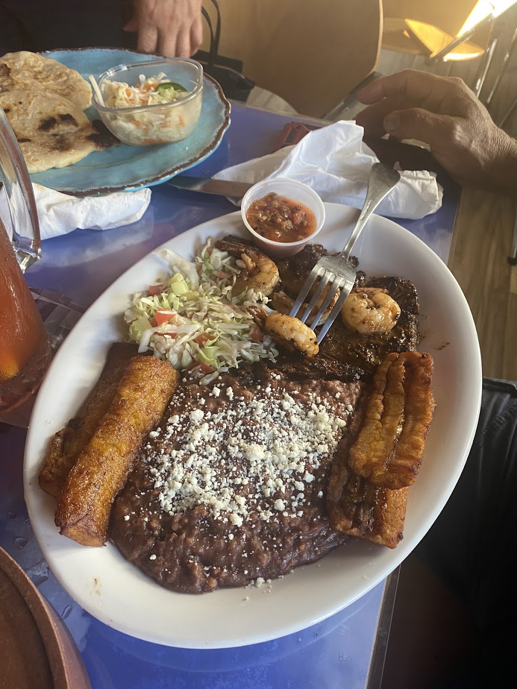 Sol i Mar | restaurant | 6030 State Hwy 20, Lucerne, CA 95458, USA | 7076001059 OR +1 707-600-1059