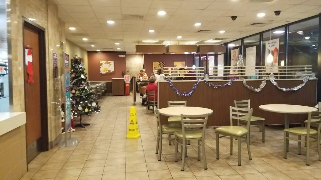 McDonalds | cafe | 1345 E Euclid Ave, Des Moines, IA 50316, USA | 5152624343 OR +1 515-262-4343