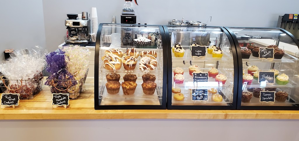 The Confection Connection Cafe and Bakery | restaurant | 1917 Melody Ln, Greenfield, IN 46140, USA | 3173182031 OR +1 317-318-2031