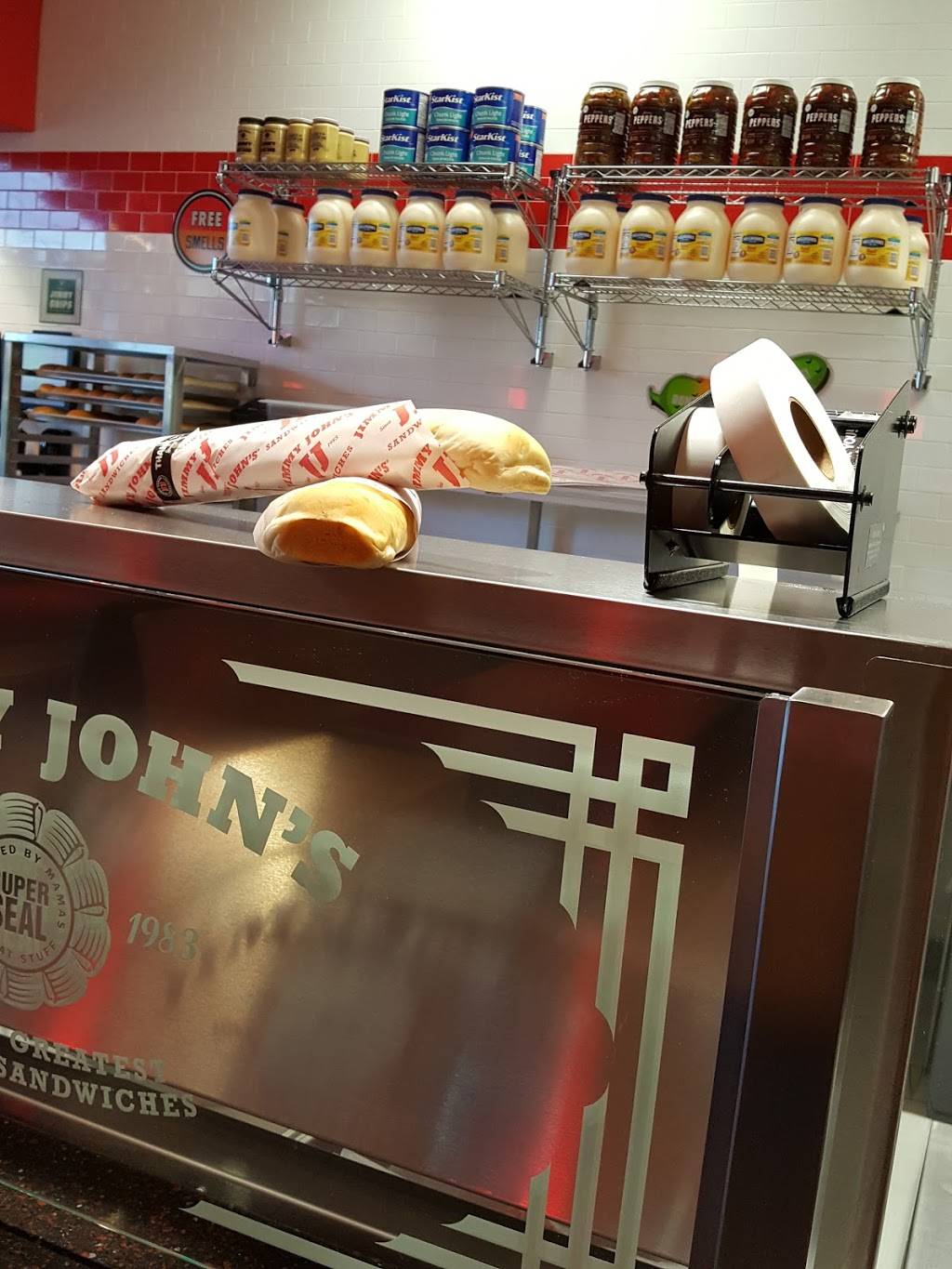 Jimmy Johns | meal delivery | 20025 Lake Forest Dr Ste. G, Lake Forest, CA 92630, USA | 9497704440 OR +1 949-770-4440