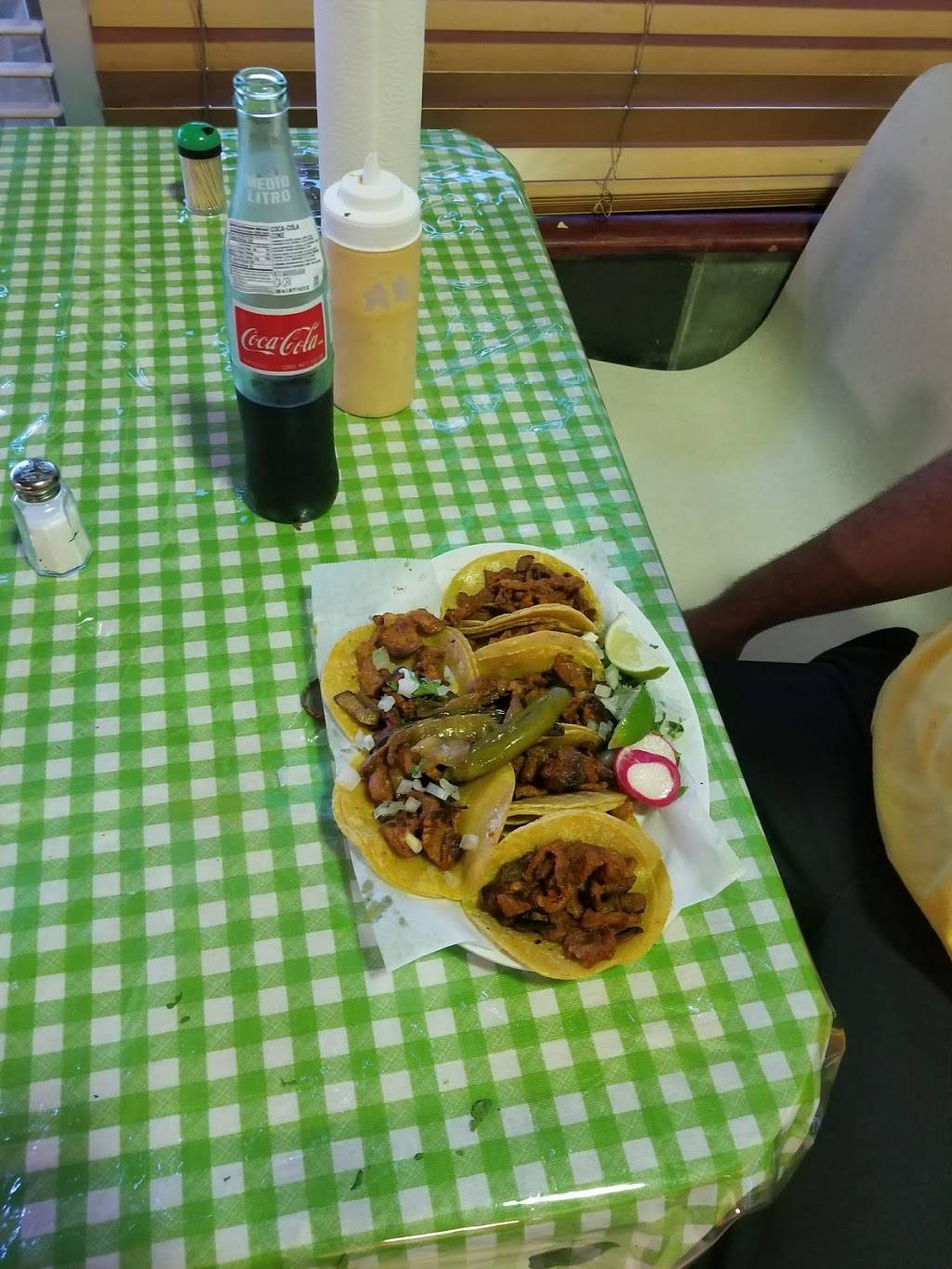 Siete7Salsas | restaurant | 00536400340210000, Dallas, TX 75218, USA | 9728076255 OR +1 972-807-6255