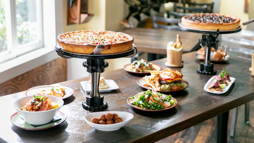 Urban Putt | restaurant | 1096 S Van Ness Ave, San Francisco, CA 94110, USA | 4153411080 OR +1 415-341-1080