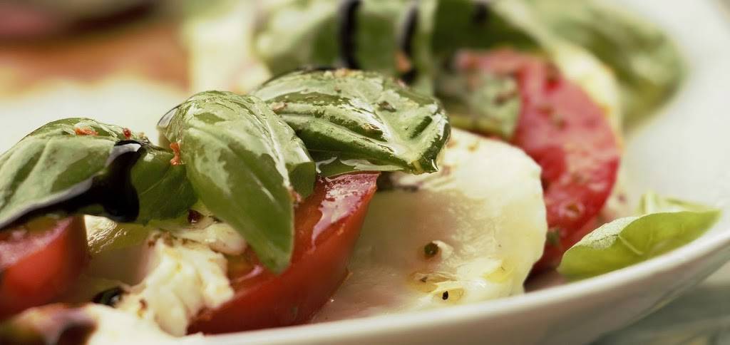 Sand Bar + Kitchen | restaurant | 6752 Collins Ave, Miami Beach, FL 33140, USA | 3053978375 OR +1 305-397-8375