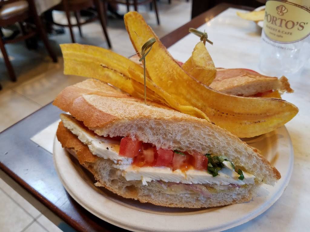 Portos Bakery and Cafe | bakery | 2913, 3614 W Magnolia Blvd, Burbank, CA 91505, USA | 8188469100 OR +1 818-846-9100