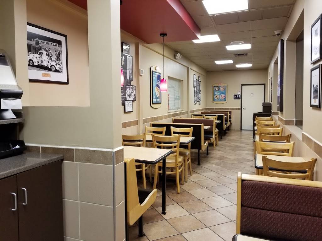 Dairy Queen Grill & Chill | restaurant | 437 N Gilbert Rd, Gilbert, AZ 85234, USA | 4808929180 OR +1 480-892-9180