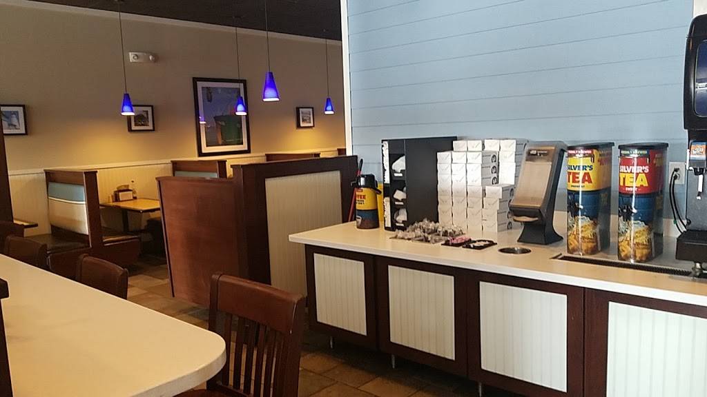 Long John Silvers | restaurant | 2170 Millennium Blvd, Cortland, OH 44410, USA | 2346005033 OR +1 234-600-5033