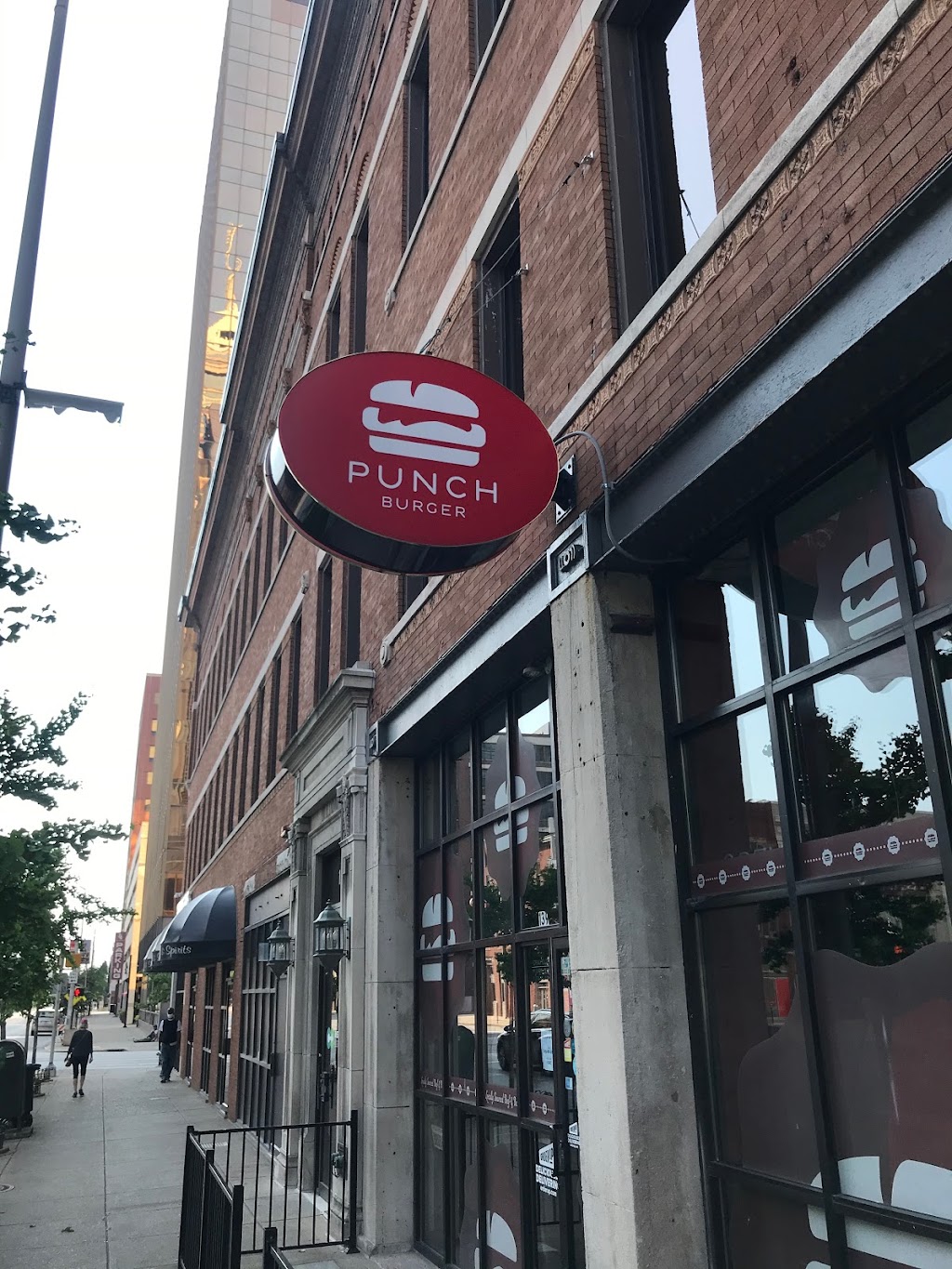 Punch Burger | restaurant | 137 E Ohio St, Indianapolis, IN 46204, USA | 3174265280 OR +1 317-426-5280